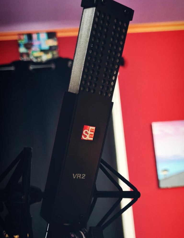 VR2 Ribbon Mic